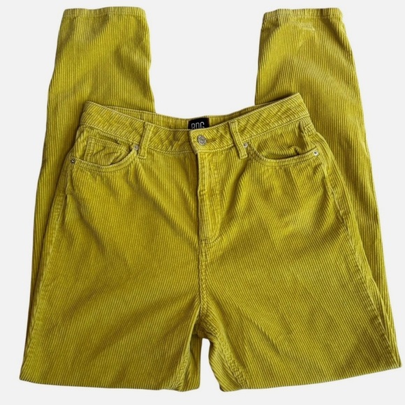 BDG Urban Outfitters Mom High Rise Yellow Gold Corduroy Pants Women's 28 Cords - Picture 2 of 8